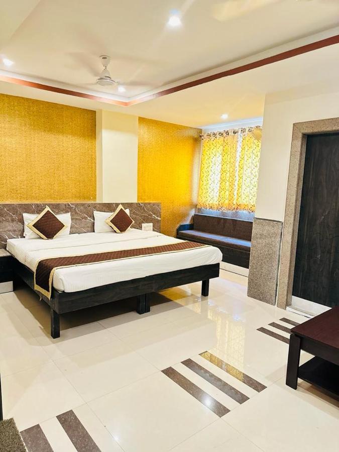 Nakshatra Hotel Banswara Exterior foto
